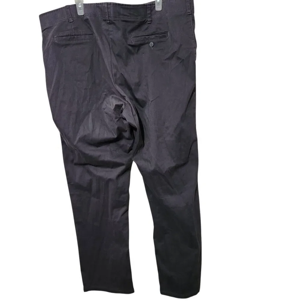 Lee Performance Series Pants Size 44x34 Dark Gray Tapered Leg Straight Fit. New